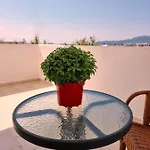 12 Senses Sea View Aparthotel 3*