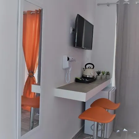 12 Senses Sea View 3*