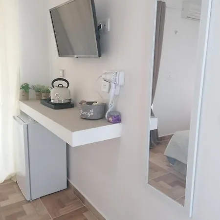 12 Senses Sea View 3*