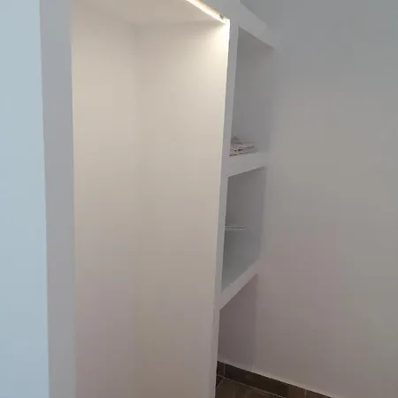 12 Senses Sea View Ξενοδοχείο με διαμερίσματα Φαληράκι