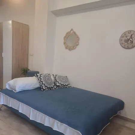 Ξενοδοχείο με διαμερίσματα 12 Senses Sea View