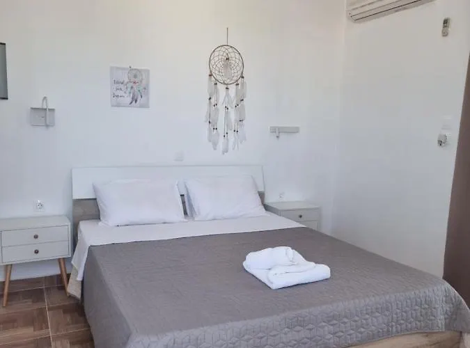 12 Senses Sea View Hotel apartamentowy
