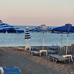 12 Senses Sea View 3*