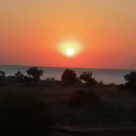 12 Senses Sea View Апарт-отель 3*