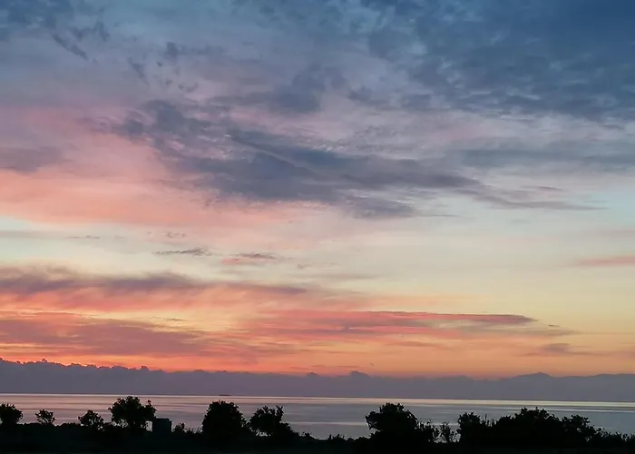 شقة فندقية 12 Senses Sea View فاليراكي