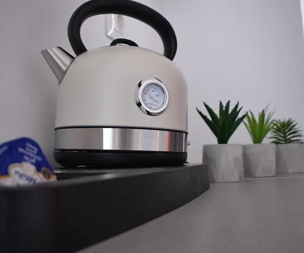 شقة فندقية 12 Senses Sea View 3*