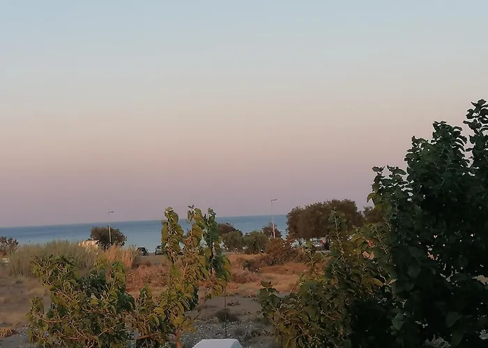 12 Senses Sea View 3*