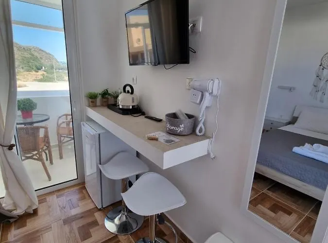 12 Senses Sea View شقة فندقية