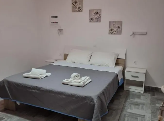 12 Senses Sea View 3*