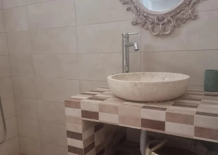 12 Senses Sea View شقة فندقية 3*